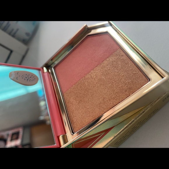 Too faced blush duo - Picture 5 of 5